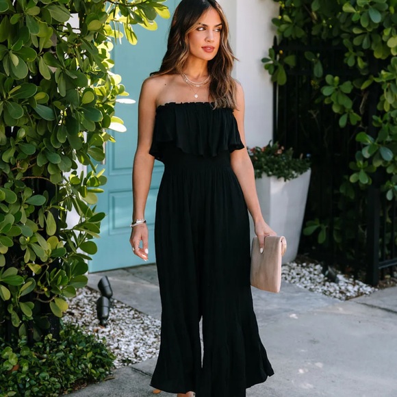 American Eagle Stylish Black Strapless Jumpsuit - Picture 5 of 15